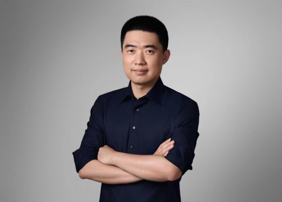 员工半年少了3680人	，理想却亏掉40亿
